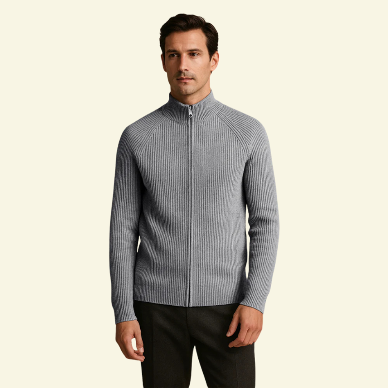 Stylowy srebrny sweter męski z półgolfem i zamkiem, idealny do stylizacji smart casual — Lubomirske