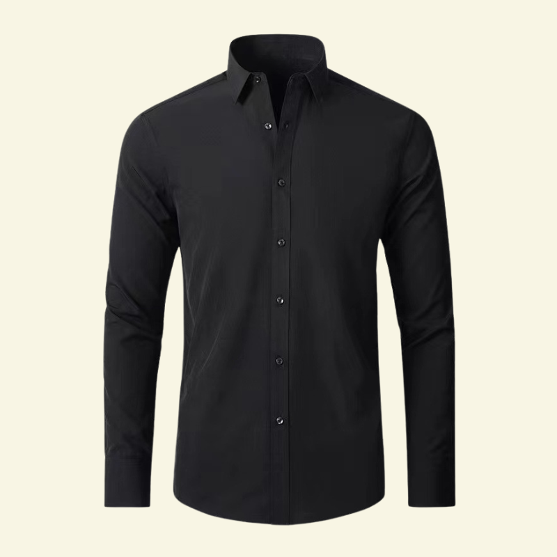 Czarna koszula męska Slim Fit z długim rękawem, ujęcie na płasko na jasnym tle.